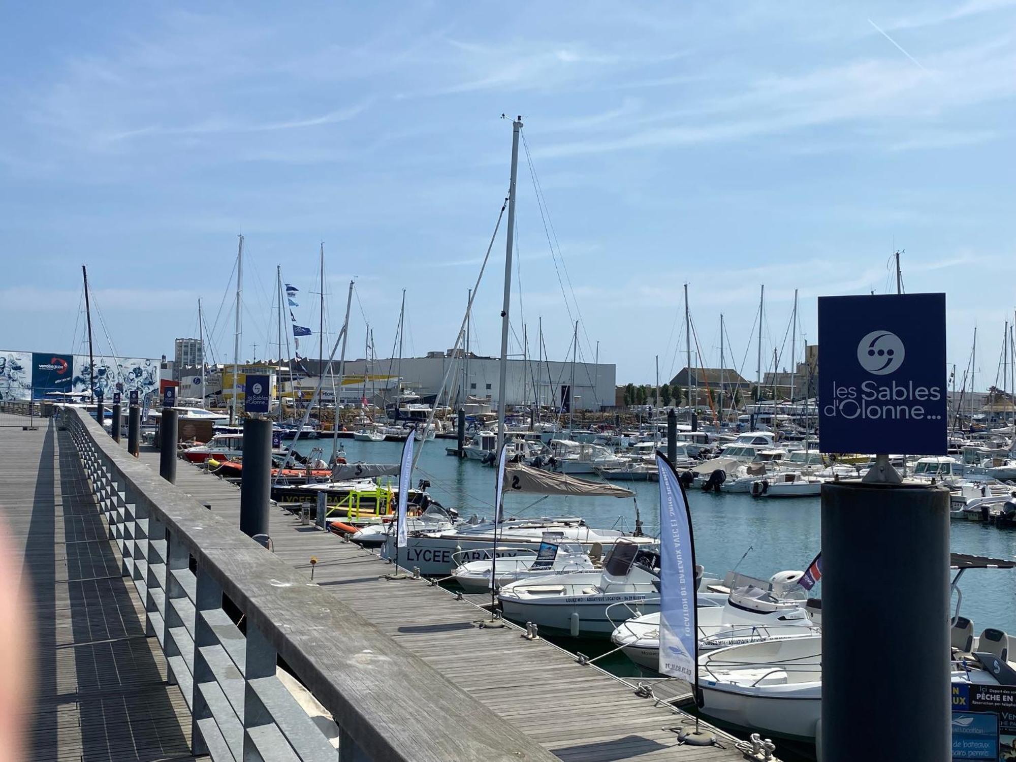 Appartement Duplex 3P - Terrasse - Parking Prive - Les Sables-D'Olonne - Fr-1-92-809 Les Sables-dʼOlonne Exterior foto